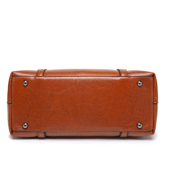 Sophia - Κομψή Δερμάτινη Τσάντα Tote Refined Elegance