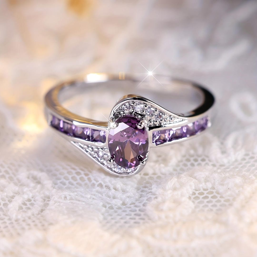 Στριφτό Δαχτυλίδι Violet Whisper με Κρύσταλλο